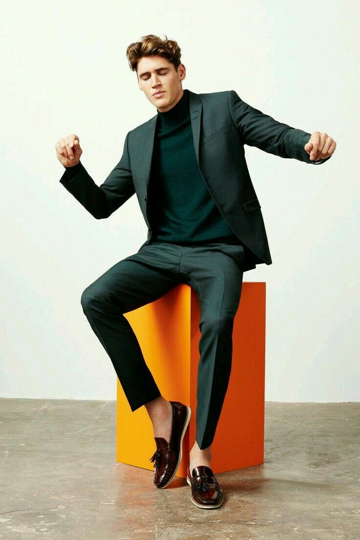 Best Shoes to Wear with a Green Suit Wedding Style! Best Shoes to Wear with a Green Suit Wedding Style!