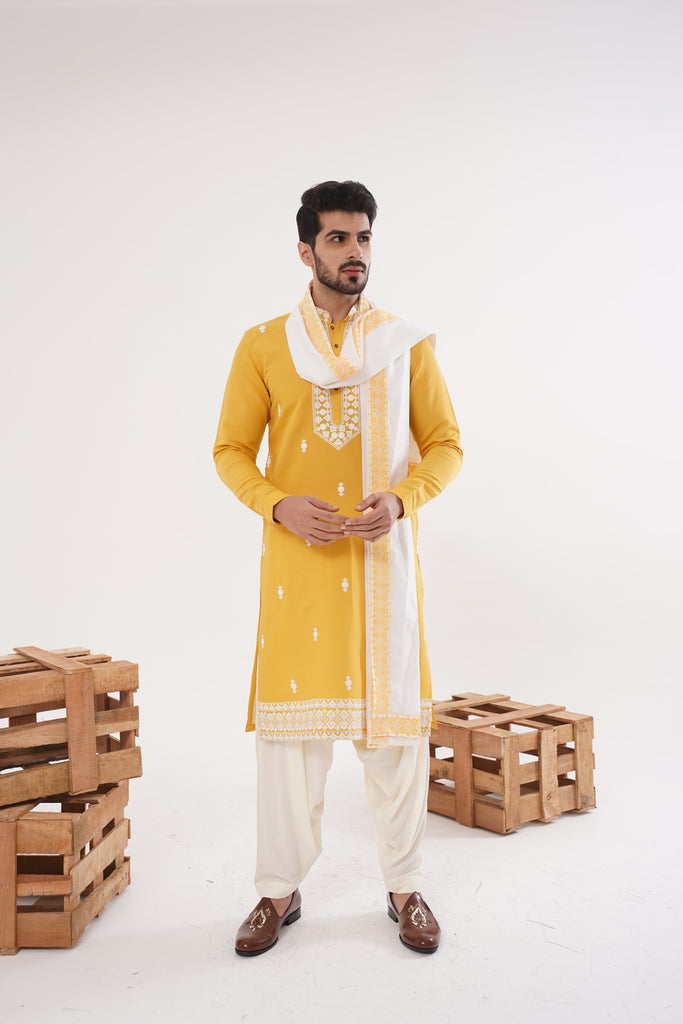 Sherwani Jutti: The Perfect Footwear for the Modern Groom