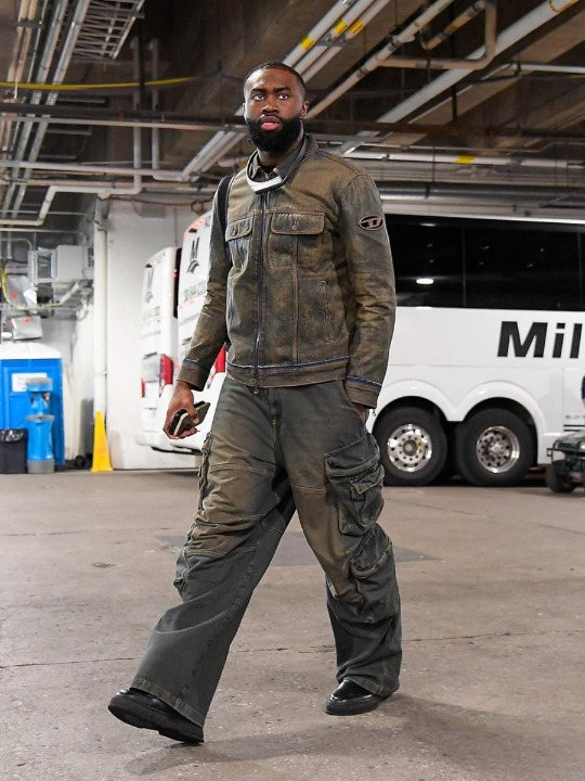 Shoes to Wear with Cargo Pants