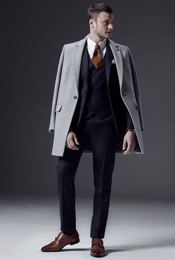 Best Shoes to Wear with a Coat Suit: Stylish Combinations