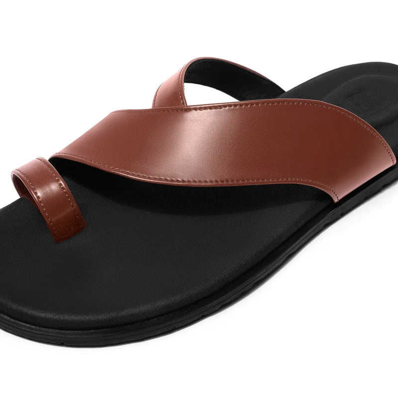 Lehar - British Tan Chappal - detail close-up