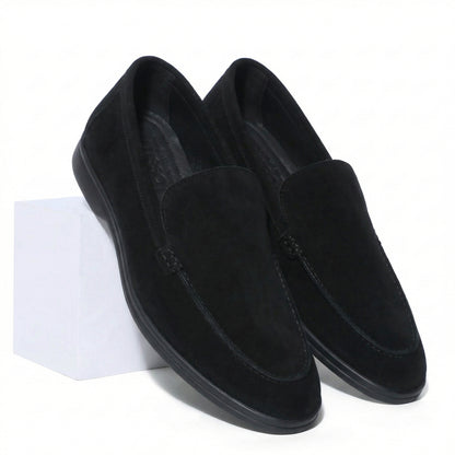 Horizon Classic - Black Suede Loafer