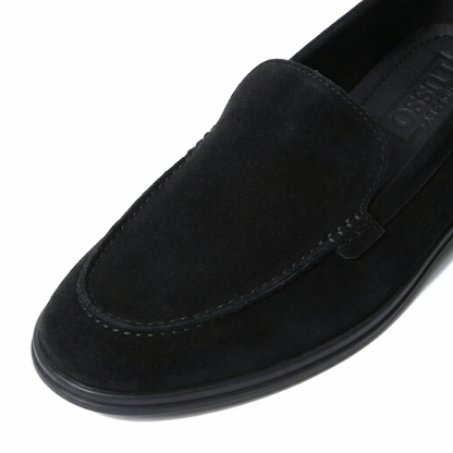 Horizon Classic - Black Suede Loafer