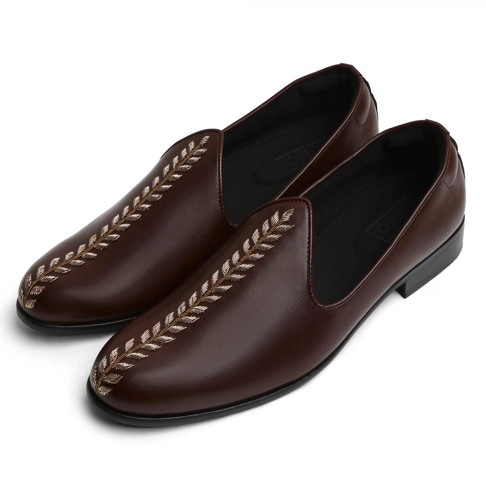 Handcrafted Morish Arabian embossed outlet shoe