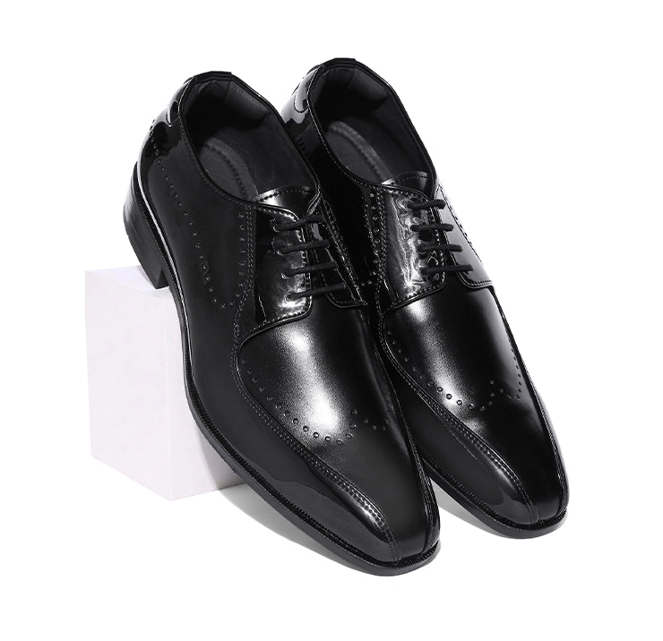 Lovern - Black Patent Derby Laceup