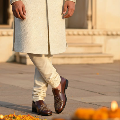 Jumera - Tan Zardosi Slip On
