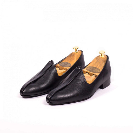 JODARO - BLACK RAJASTHANI MOJDI - By Lusso