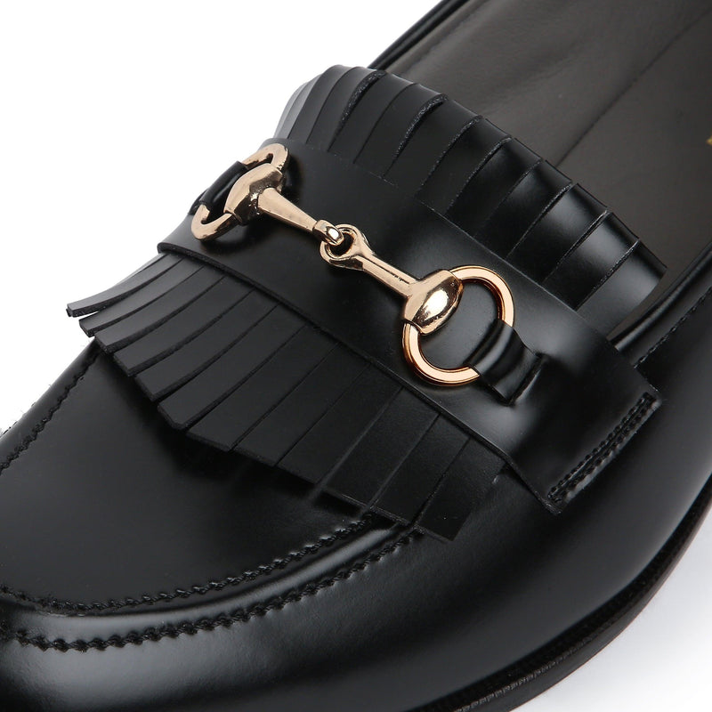 GUSTOSO BLACK | HORSEBIT FRINGE SLIP-ON - By Lusso
