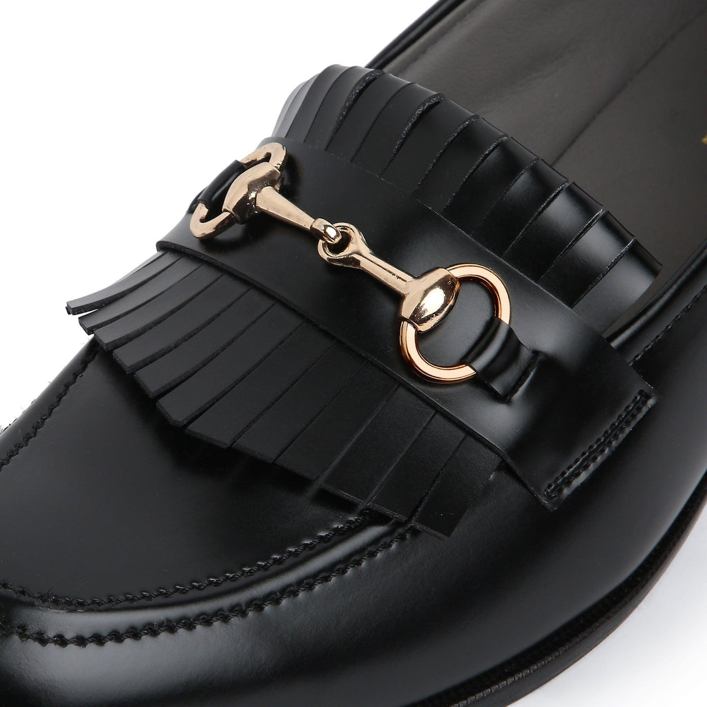 GUSTOSO BLACK | HORSEBIT FRINGE SLIP-ON - By Lusso
