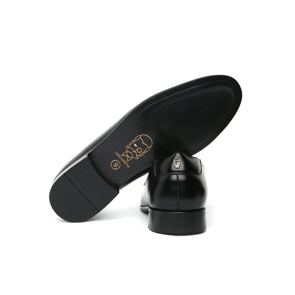 GUSTOSO BLACK | HORSEBIT FRINGE SLIP-ON - By Lusso