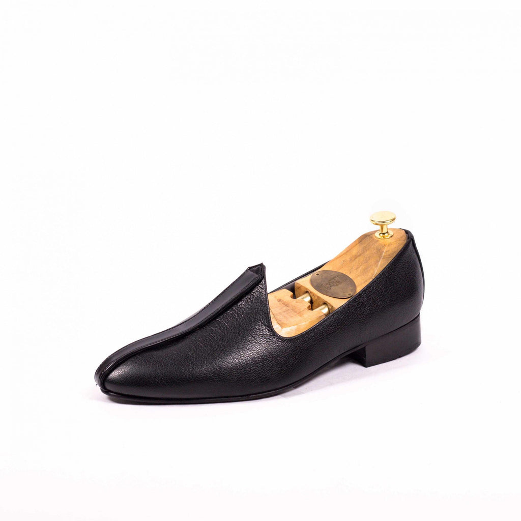 JODARO - BLACK RAJASTHANI MOJDI - By Lusso